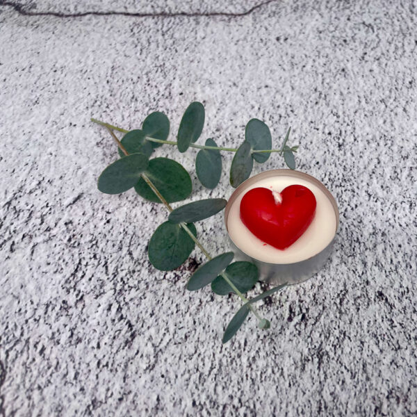 cajna svecka s srckom