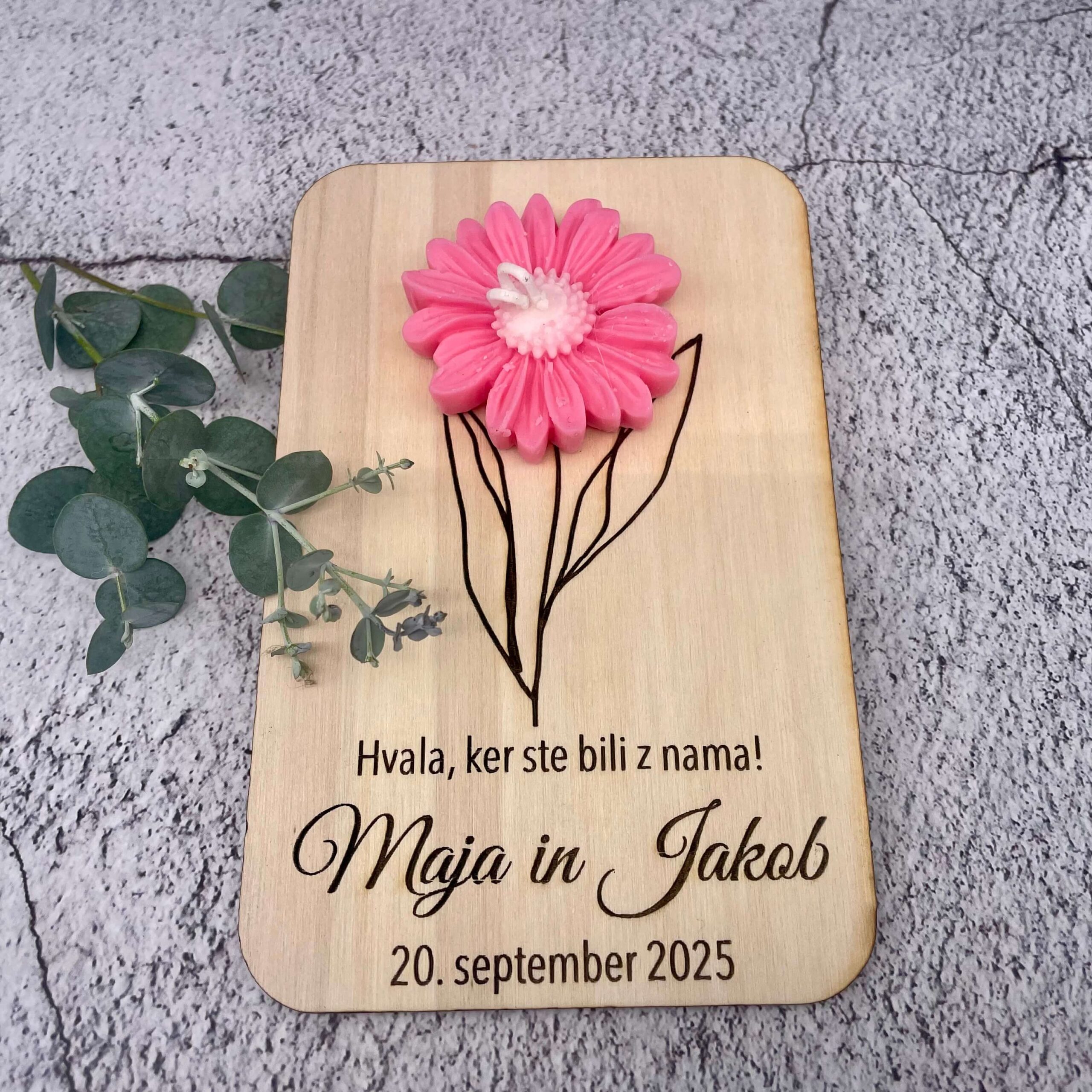 personalizirana lesena dilca