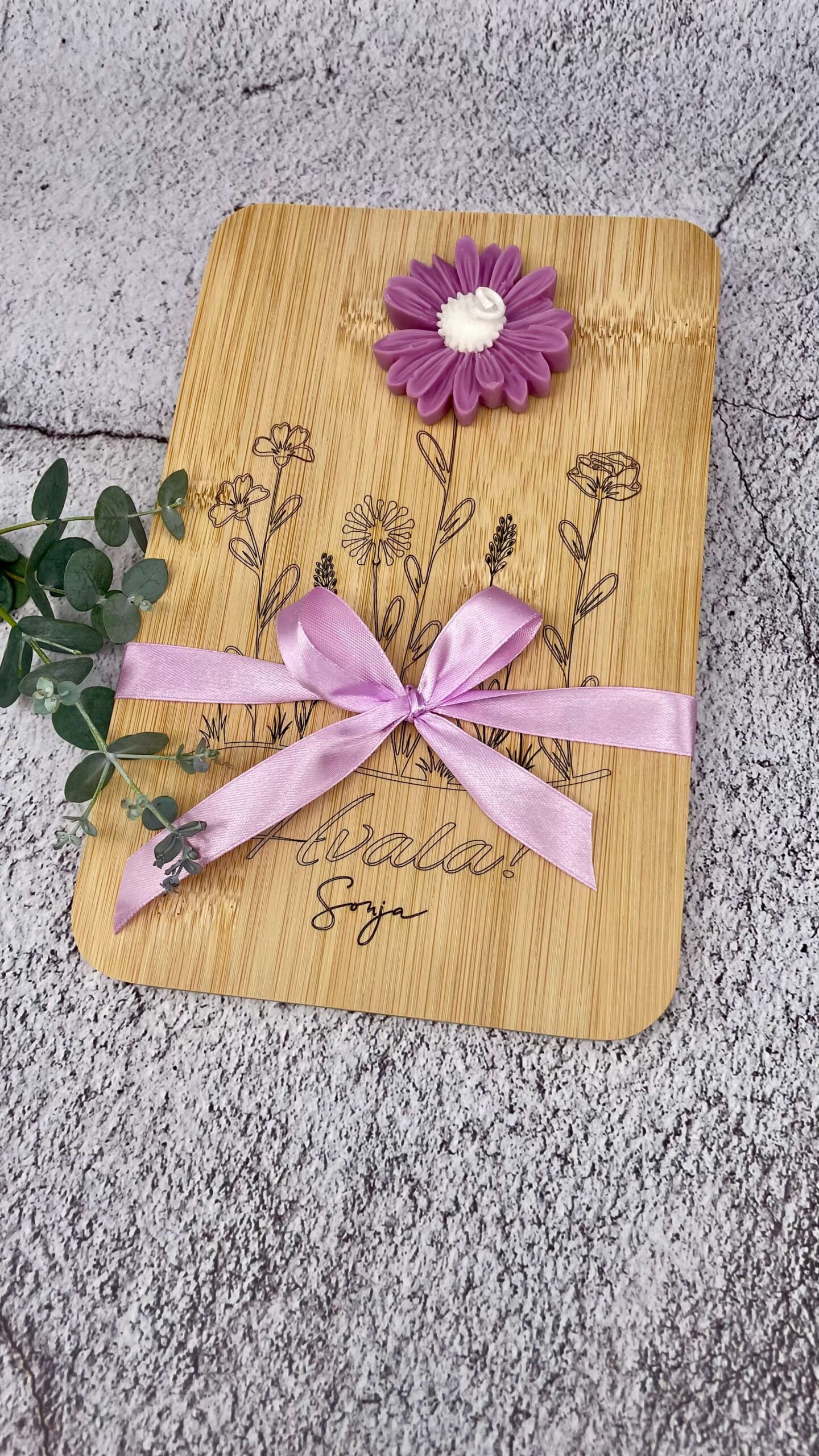 personalizirana lesena dilca