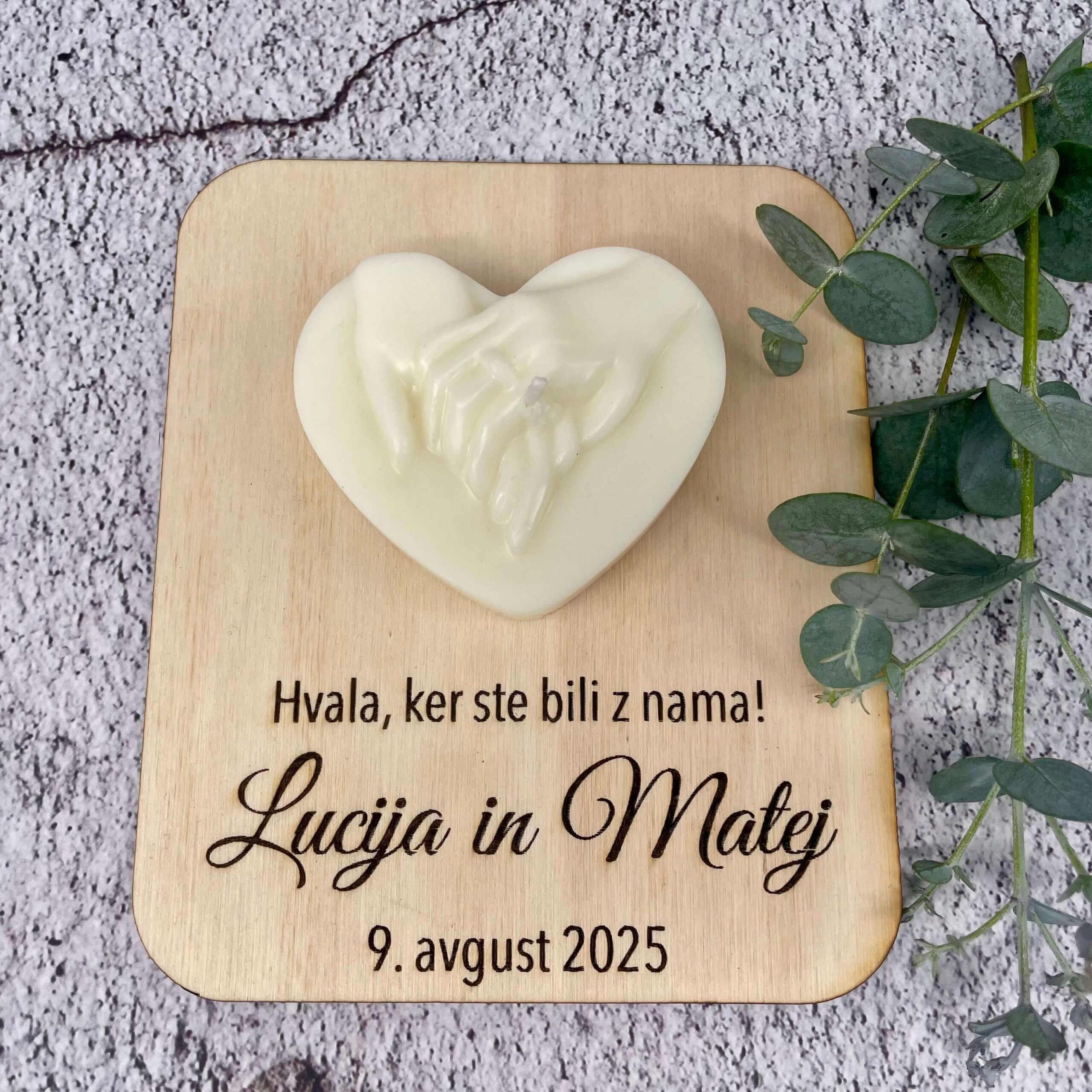 personalizirana lesena dilca